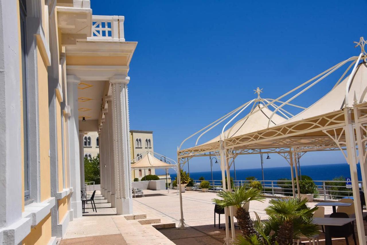 Albergo Palazzo Santa Cesarea Terme Exterior photo